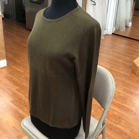 Women’s chocolate silk sweater - Picture 2 of 4
